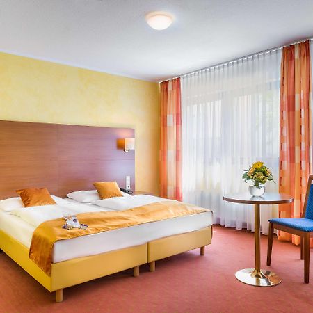 Hotel Rega Stuttgart Exterior foto