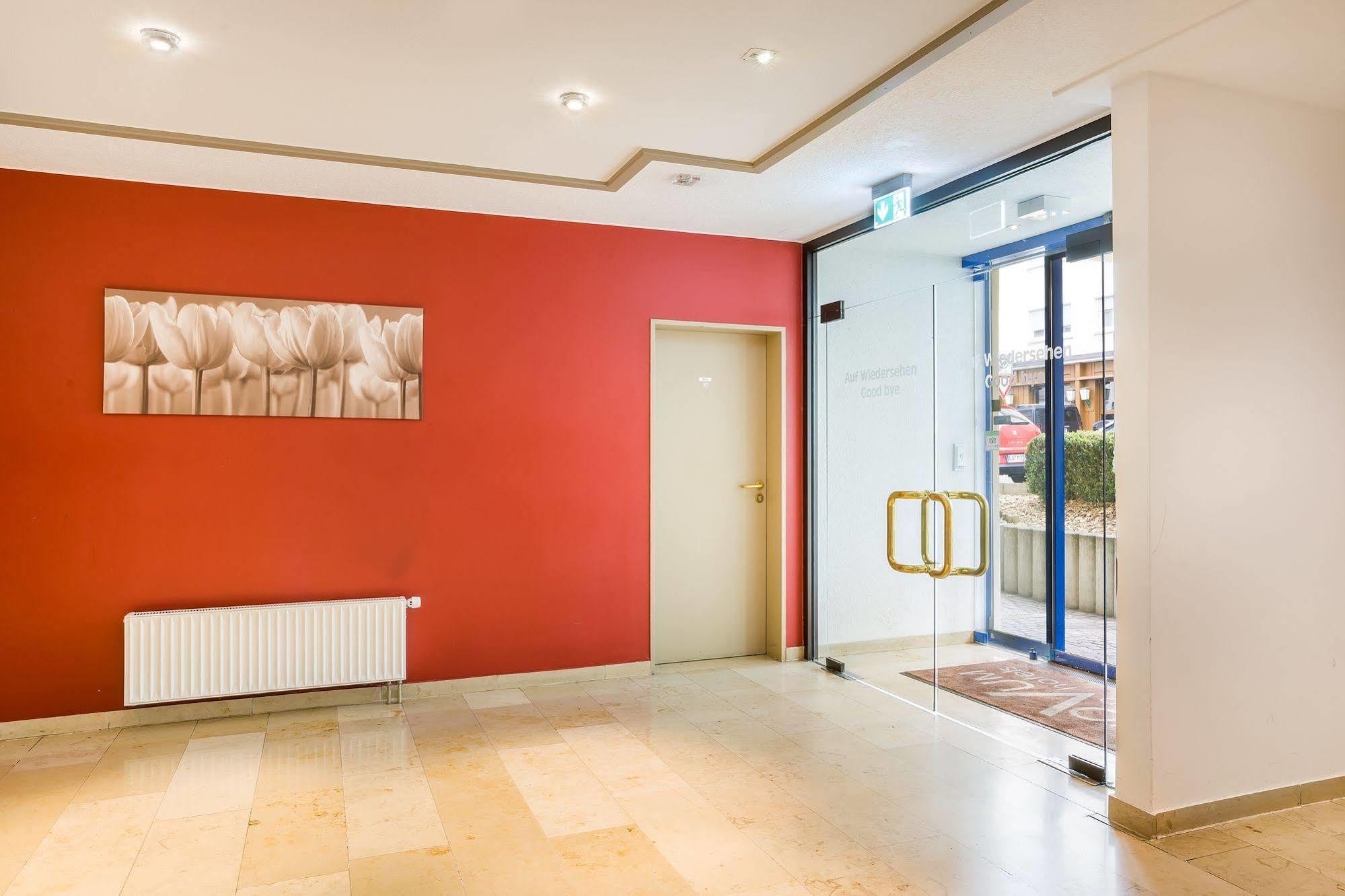 Hotel Rega Stuttgart Exterior foto